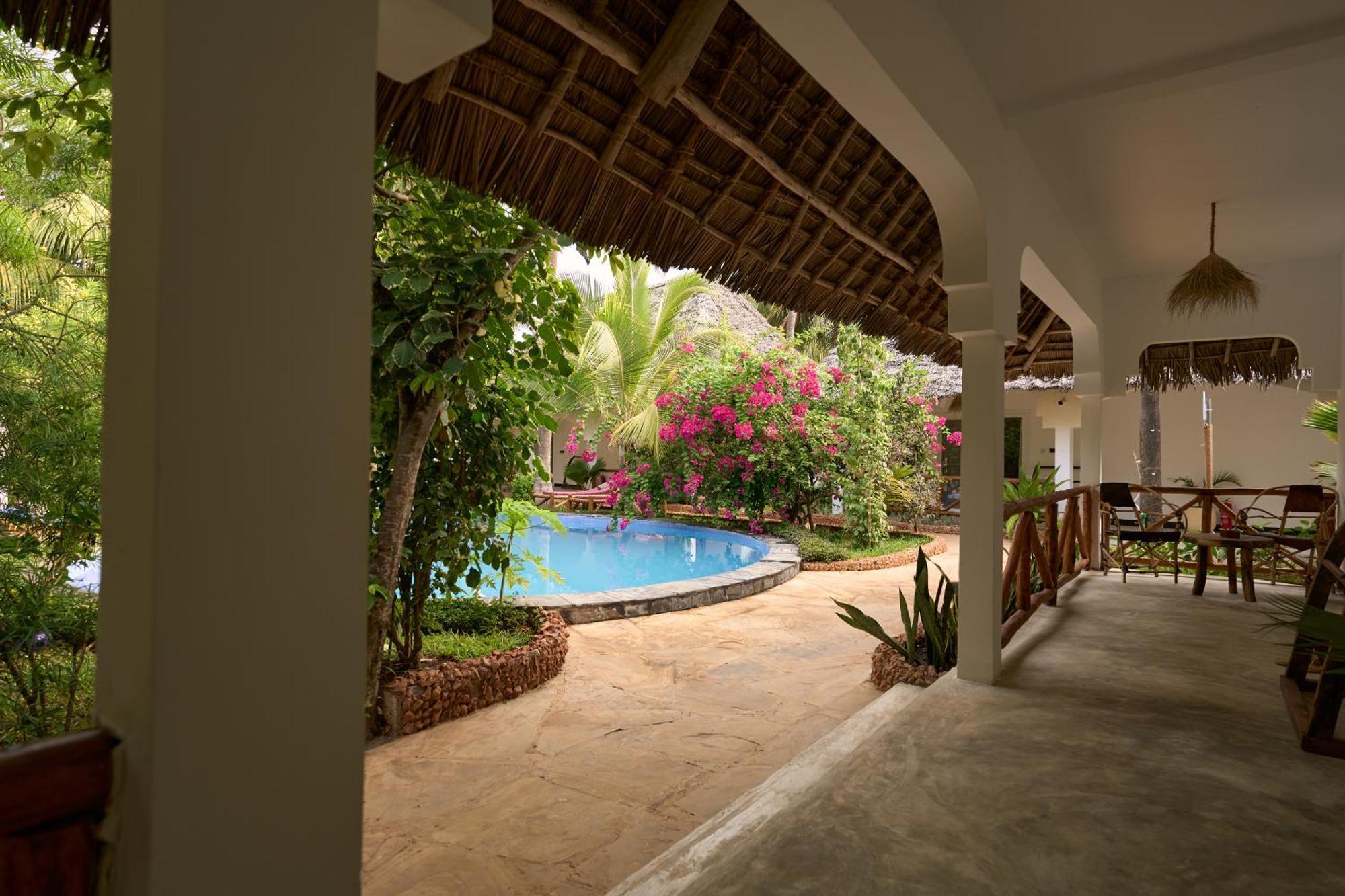 African Bungalows Nungwi Exterior foto